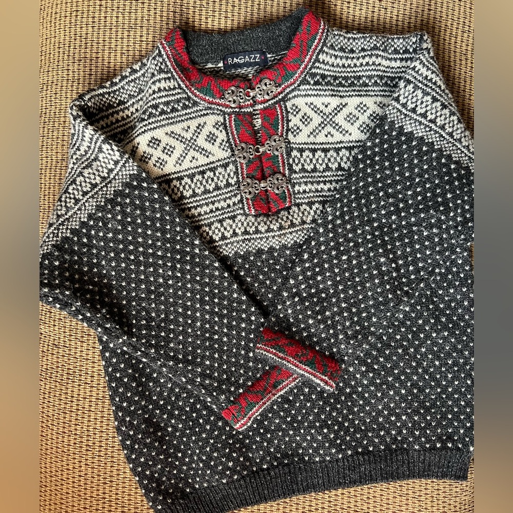 Fair isle kids sweater 100% wool